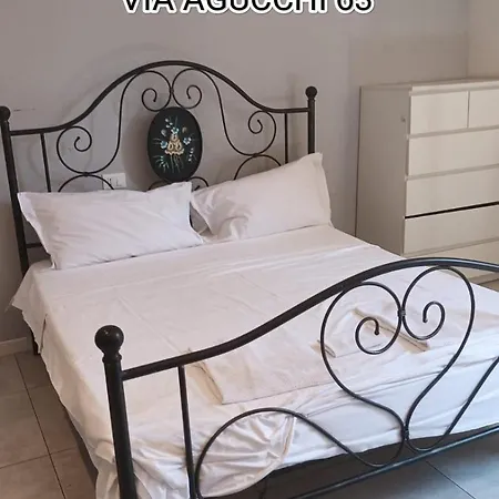 Via Agucchi & Via Emilia * بولونيا